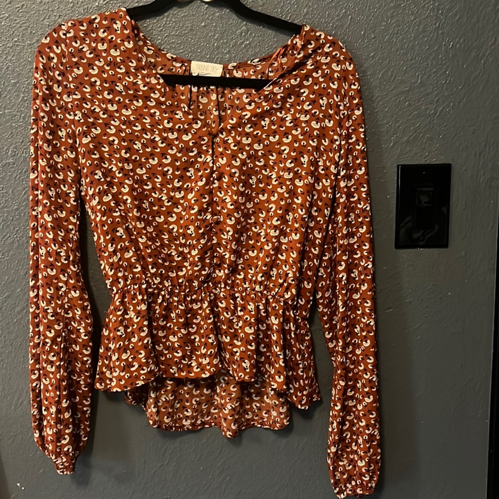 Sienna Skye brand, medium, burnt orange color